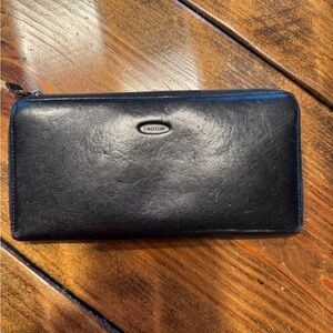 Oroton Wallet zippered BlackLeather